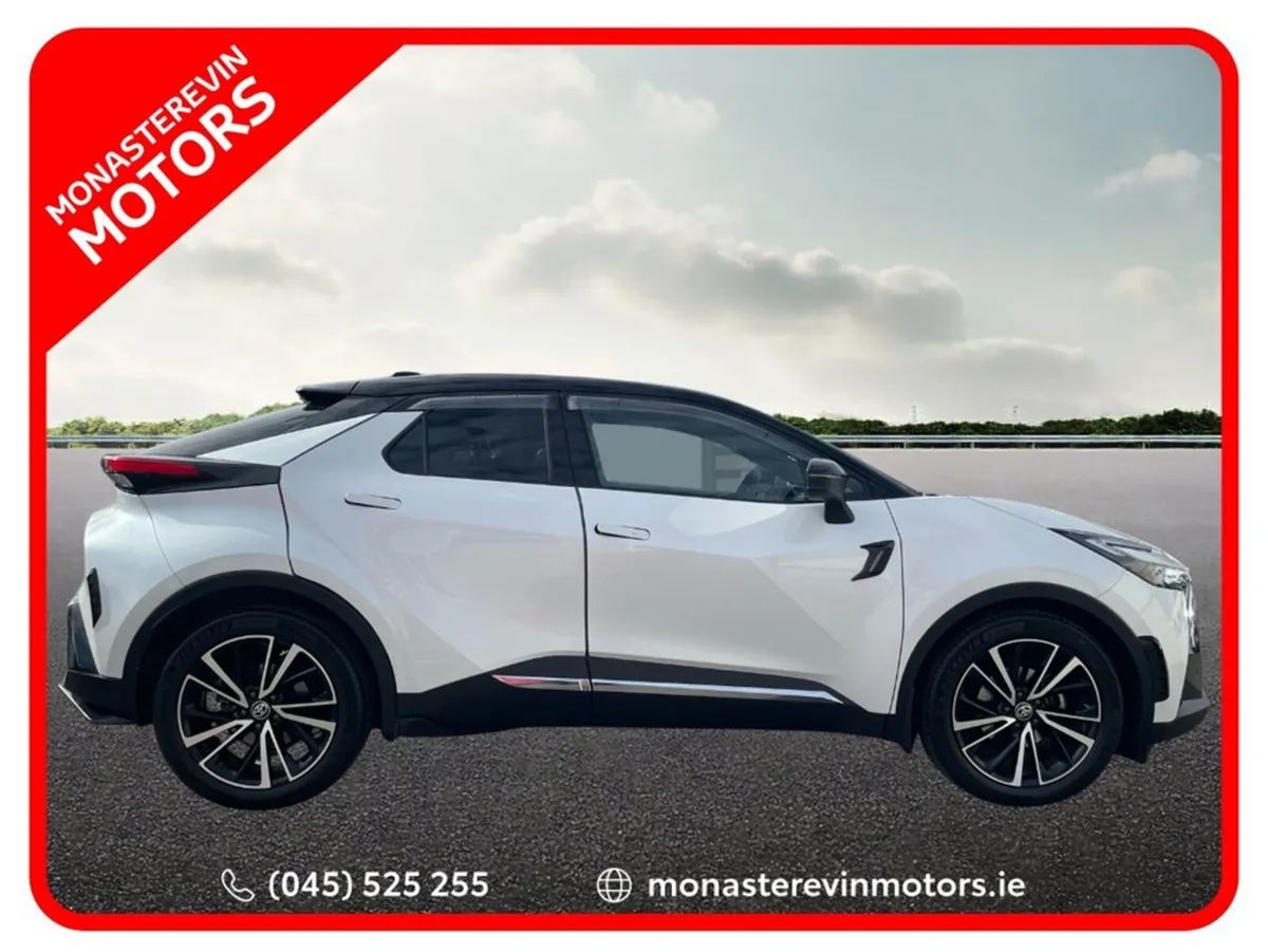 Toyota C-HR HYBRID SOL - Image 3