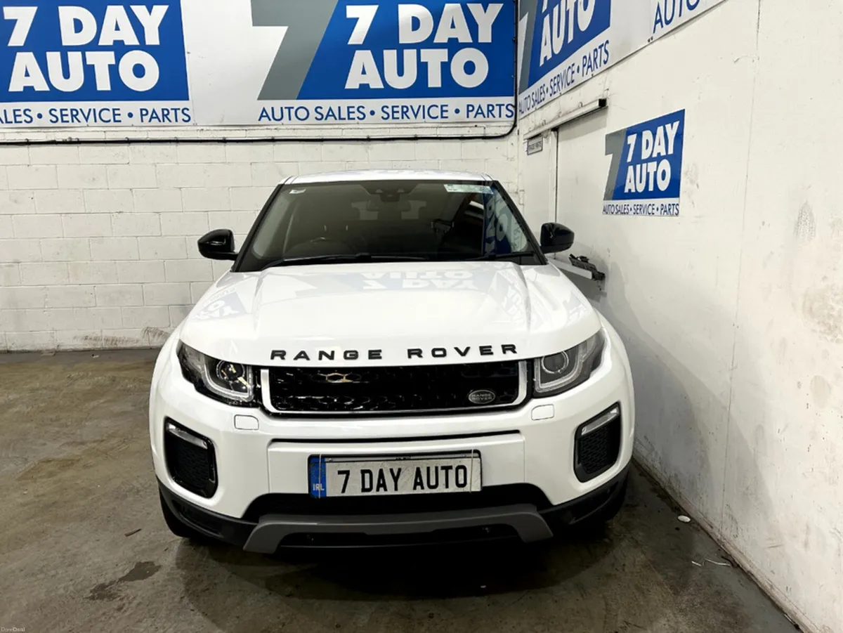 Land Rover Range Rover Evoque 2.0 PAN ROOF AUTO - Image 2