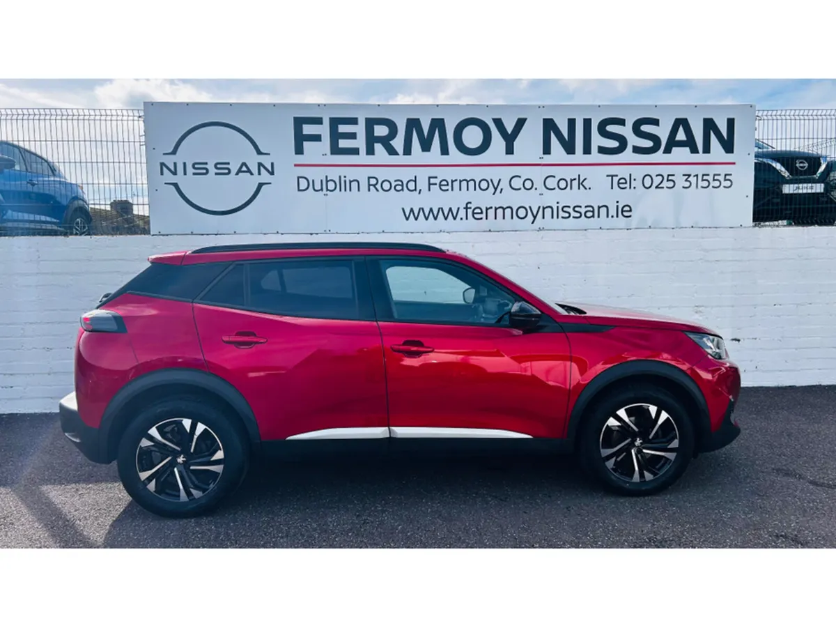 Peugeot 2008 ALLURE 1.2 100 6.4 4DR - Image 2