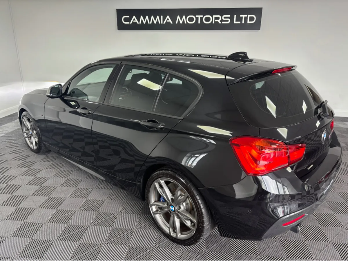 BMW M1 *BMW M135i* *AUTOMATIC* *3.0 PETROL* *PARKI - Image 3