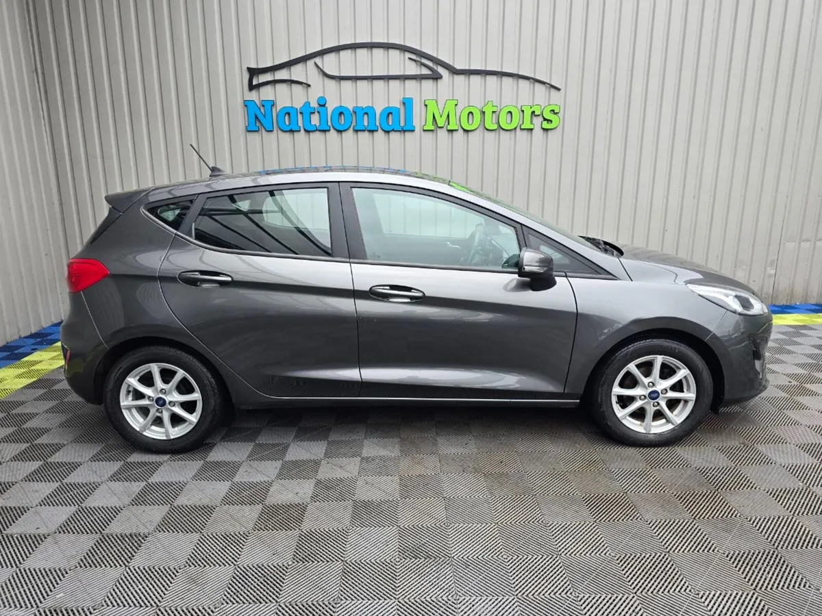 2018 Ford Fiesta 1.0 Petrol - Image 2