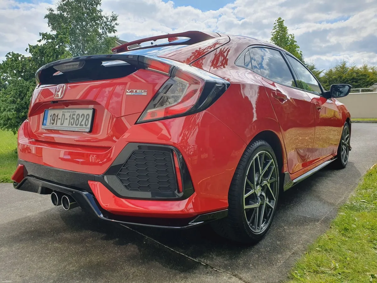 Honda Civic 2019 - Image 3