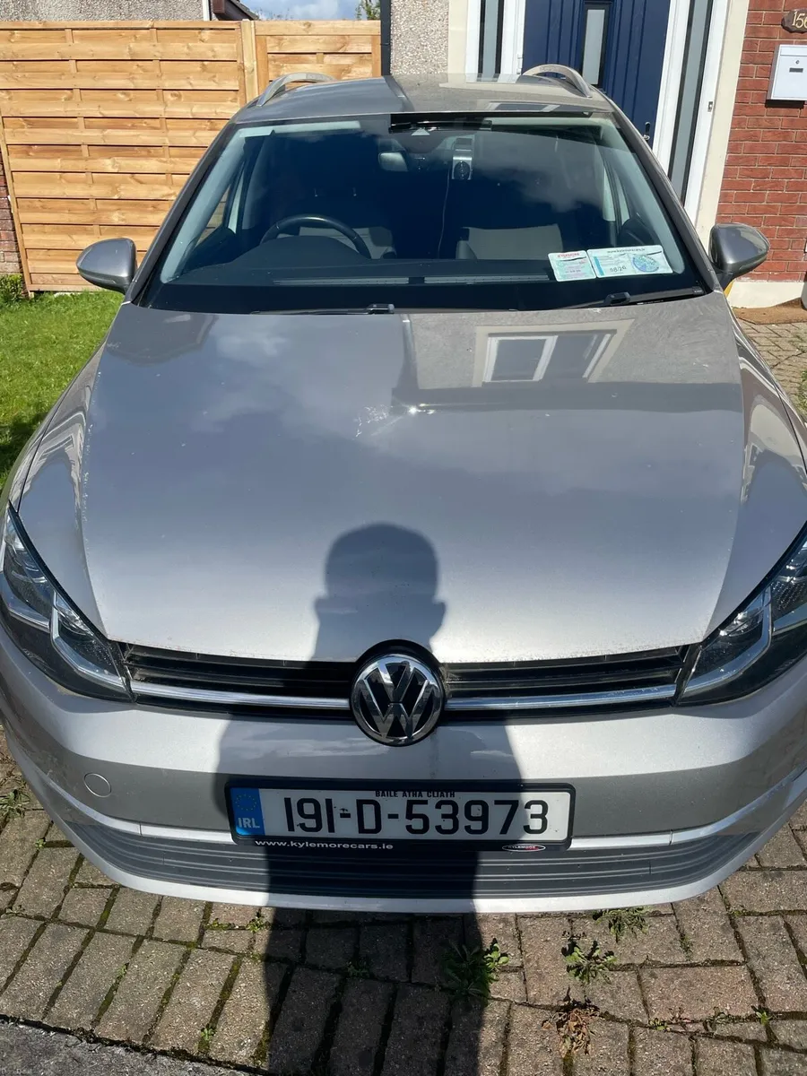 Volkswagen Golf Estate - Image 1