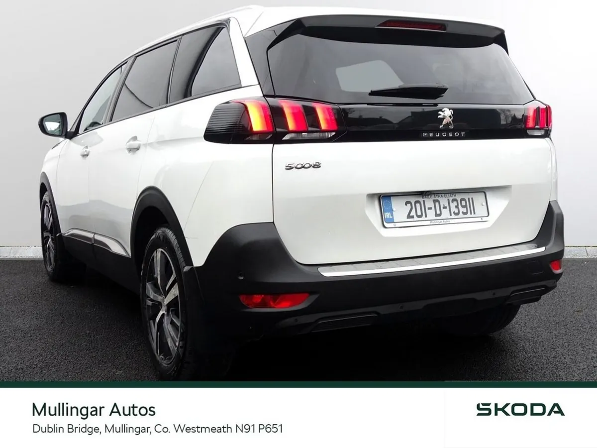 Peugeot 5008 1.5 BlueHDi 130bhp Allure - Image 3