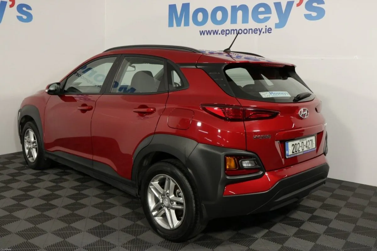 Hyundai KONA Comfort 1.0L Petrol Compact SUV - Tes - Image 5