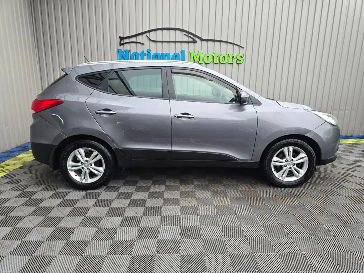 2013 Hyundai ix35 Premium 1.7 Diesel - Image 2