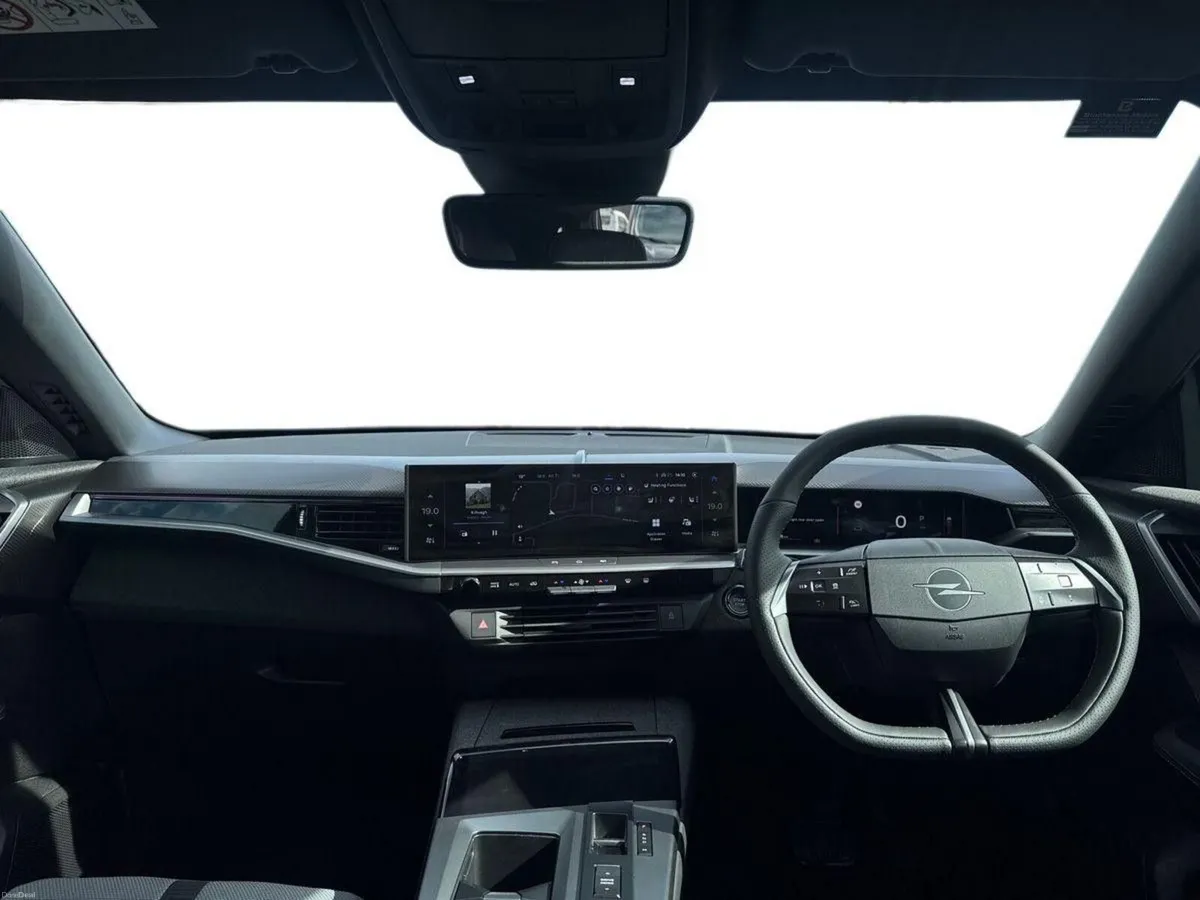 Opel Grandland GS PureTech 136 MHEV - Image 2