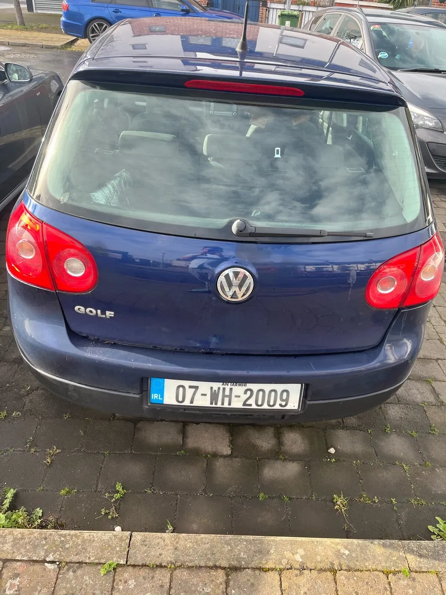 Volkswagen Golf - Image 4