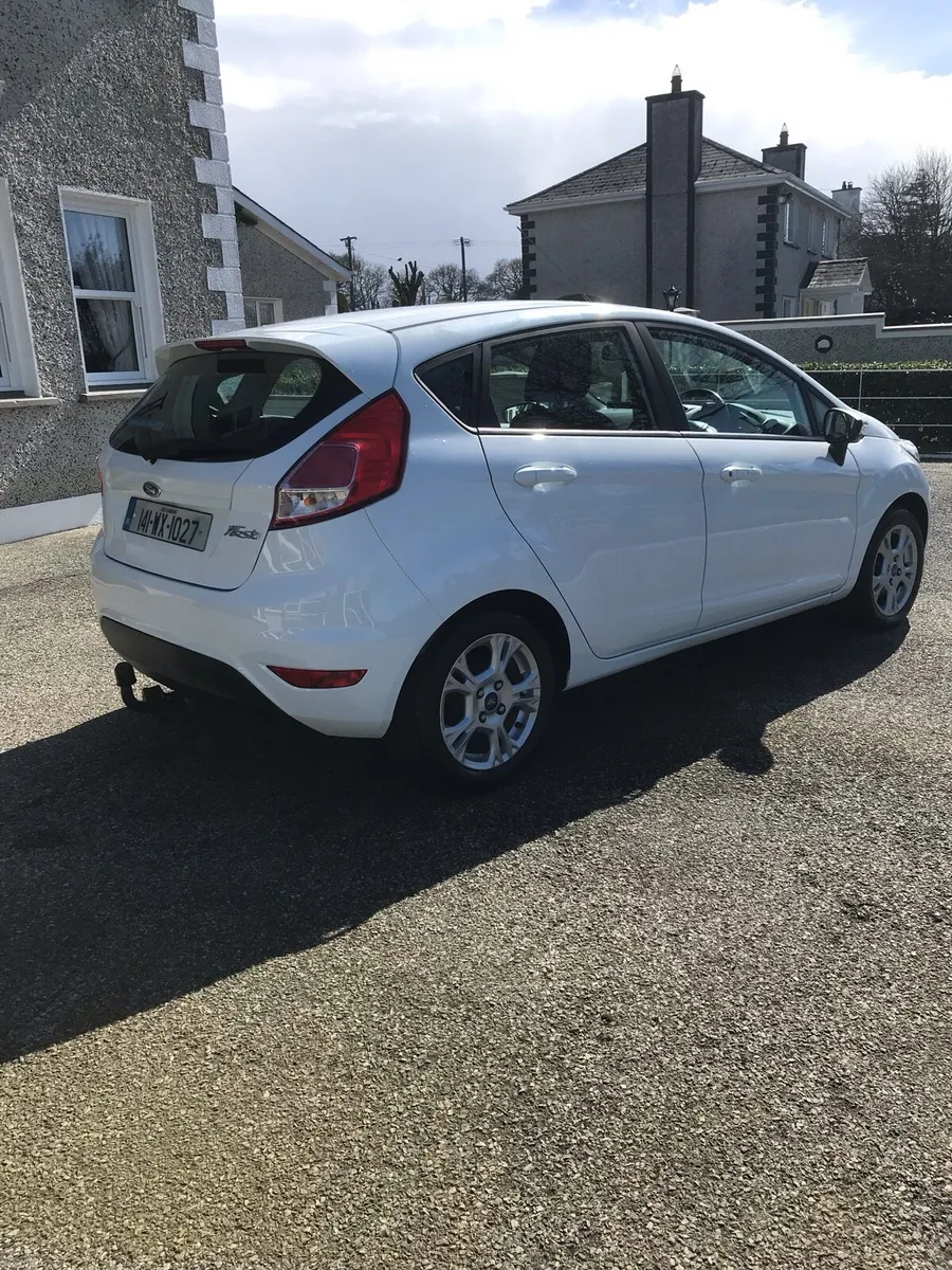 2014 Ford Fiesta Zetec 1.25 - Image 3