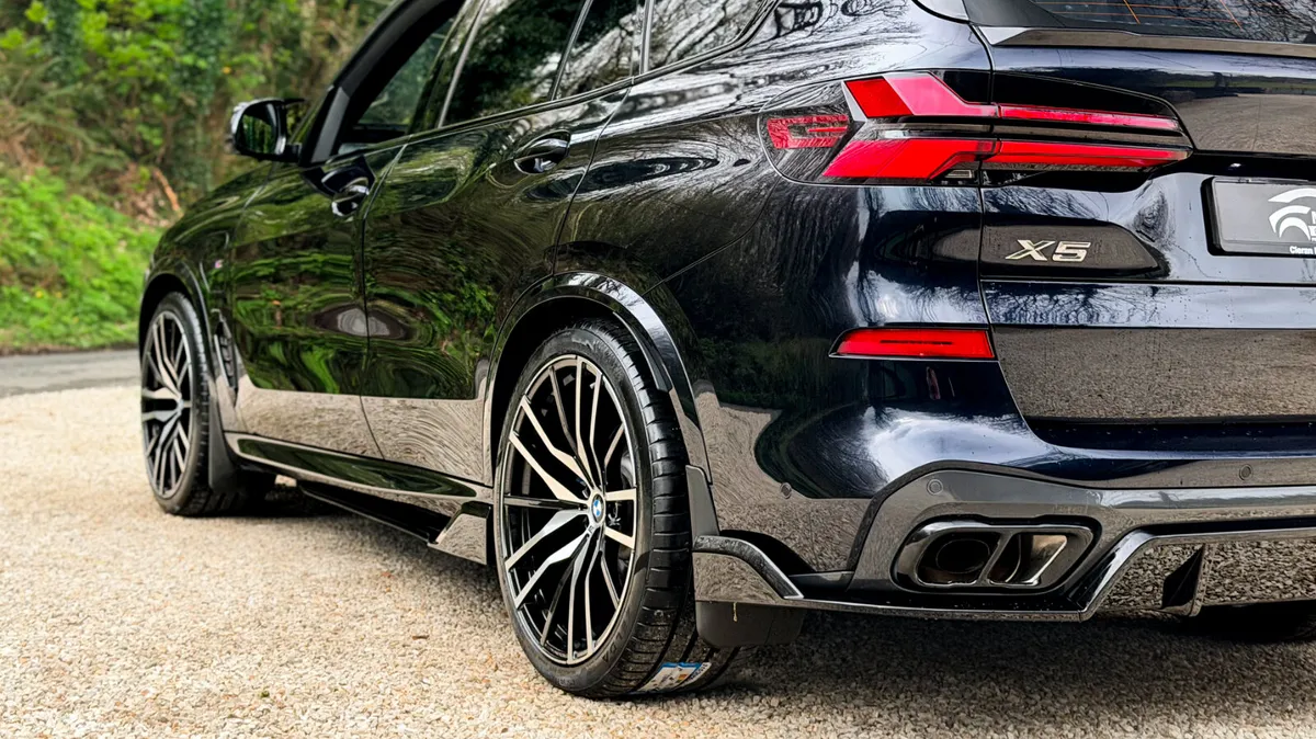 2024 (241)  BMW X5 50E MSPORT PRO EDITON 490BHP - Image 4