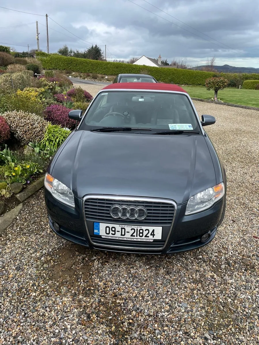 A4 convertable - Image 1