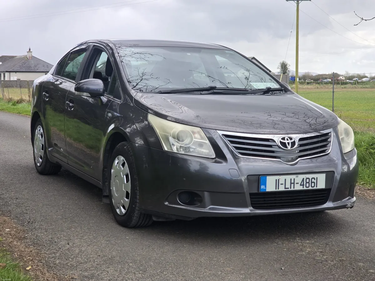 Toyota Avensis Manual 2.L Diesel NCT 10 26 NO SWAP - Image 4