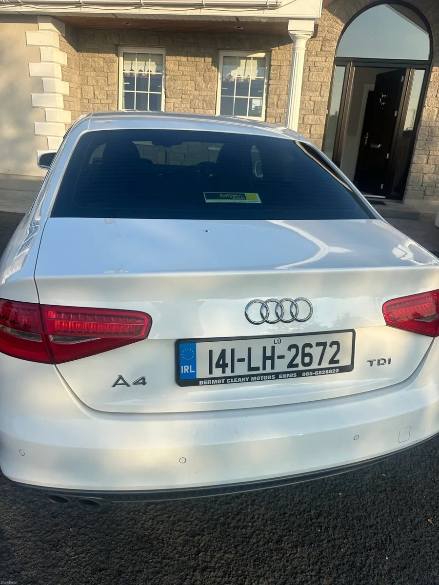 Audi A4 S-line - Image 4