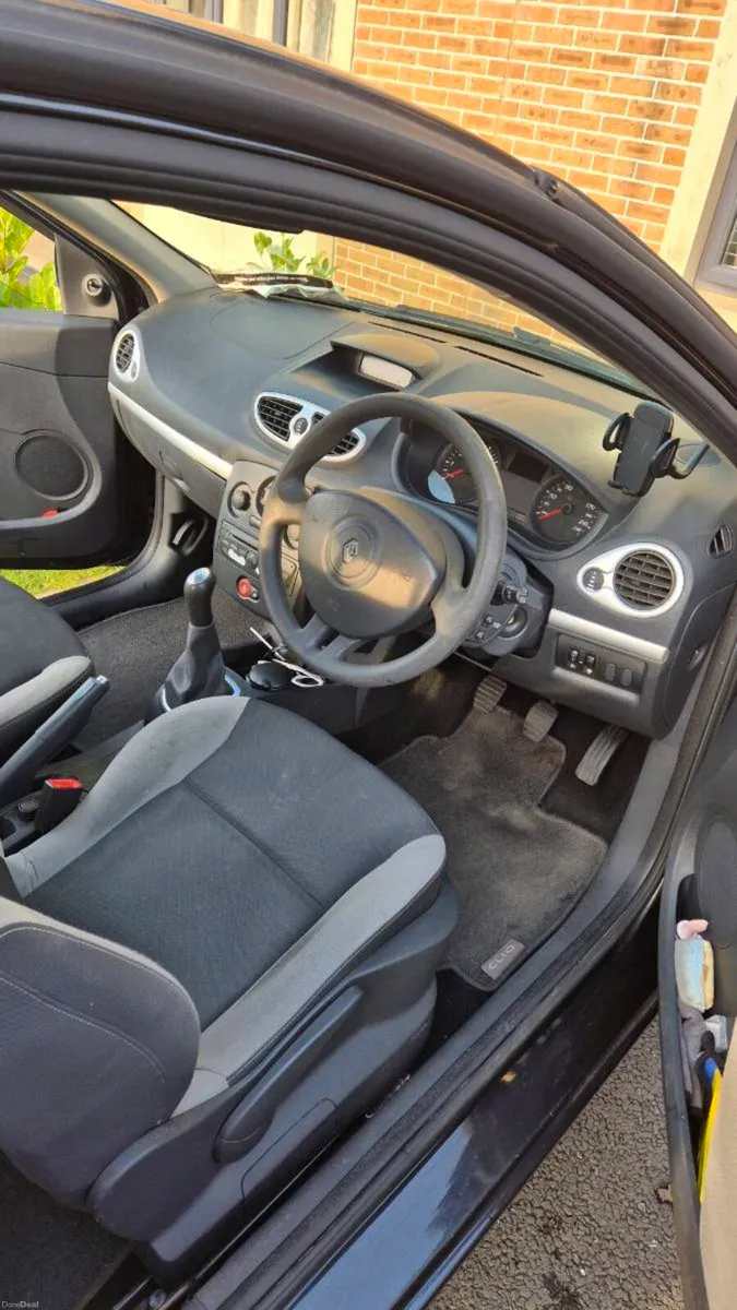 Renualt Clio - Image 4