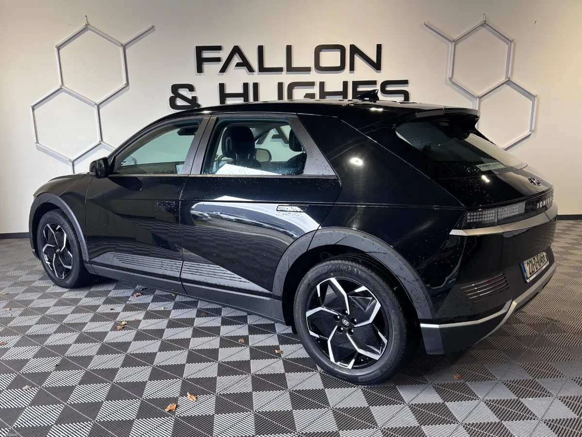 2022 HYUNDAI IONIQ 5 EXECUTIVE 58 5DR AUTO - Image 4