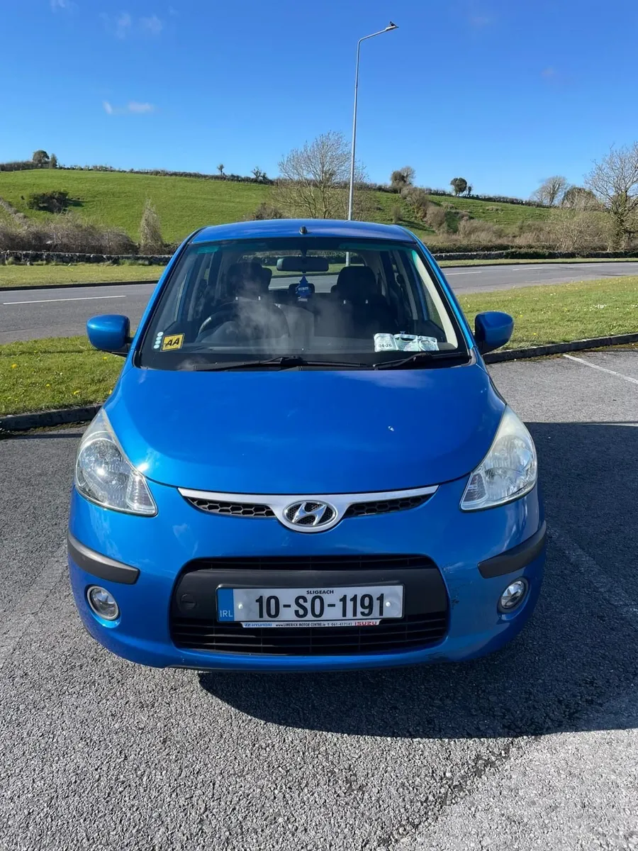 Hyundai i10 2010 - Image 1