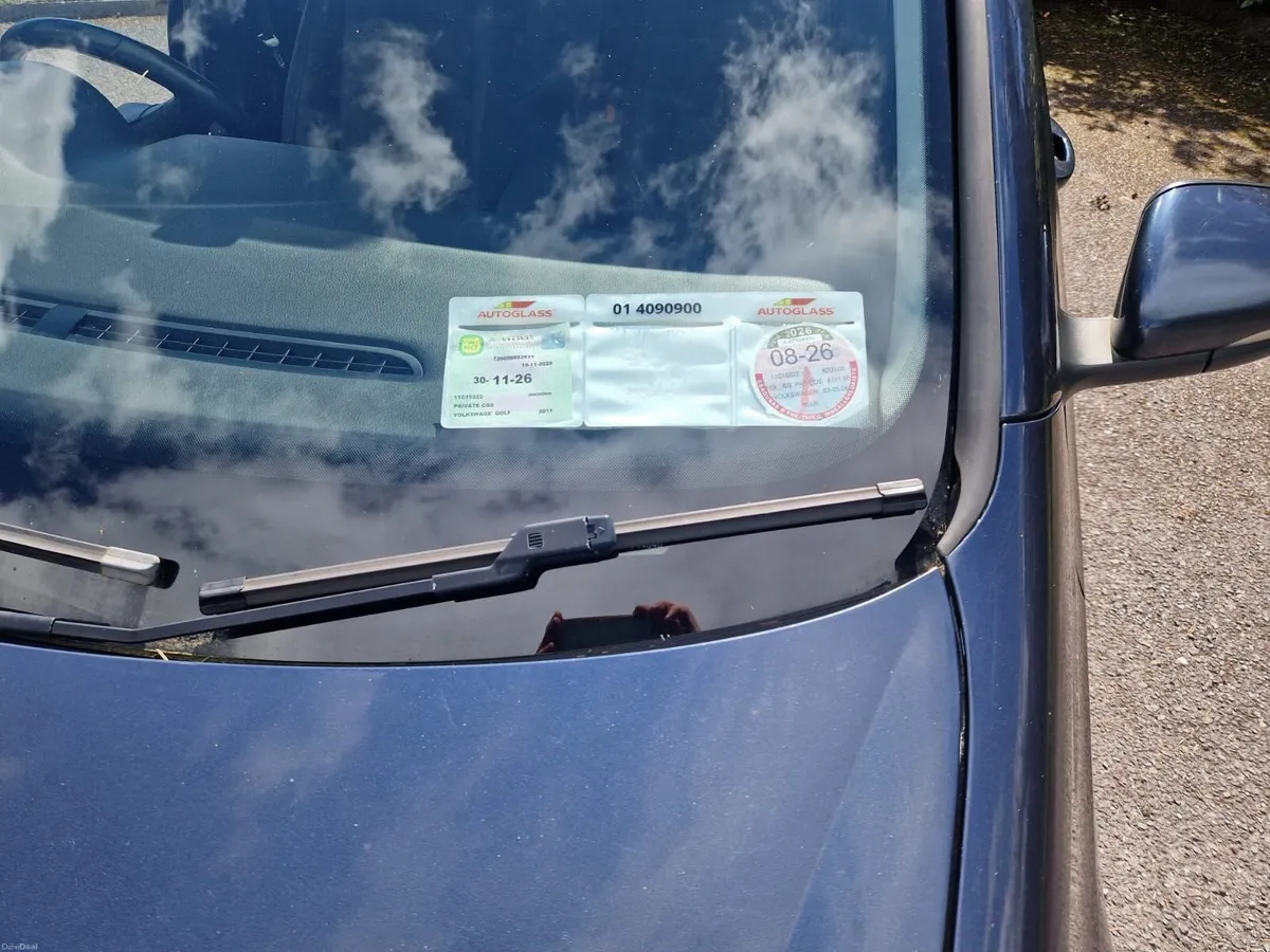 Volkswagen Golf 2011 - Image 3