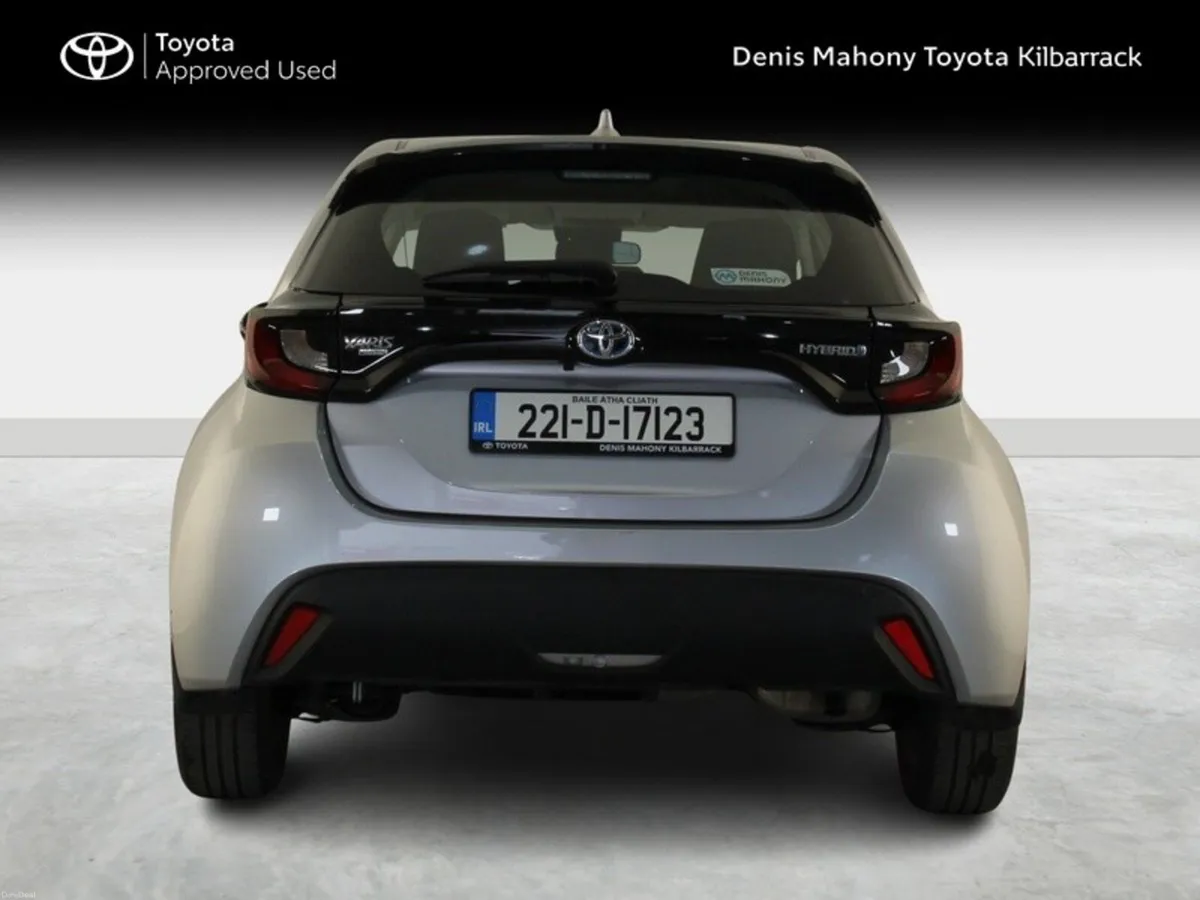 Toyota Yaris HYBRID LUNA 4DR AUTO - Image 4