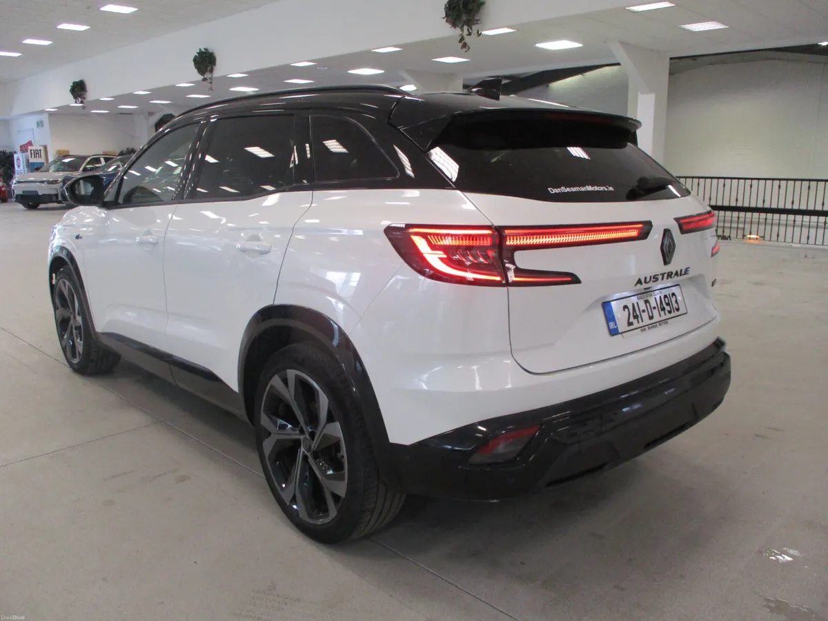 Renault Austral 1.2  HYBRID ALPINE 2024 - Image 5