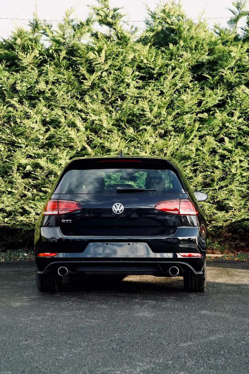 Volkswagen Golf GTI 2.0 2018 With Low Mileage - Image 4