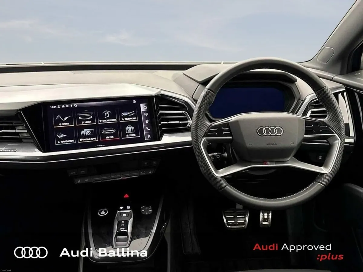 Audi Q4 e-tron S Line | 45 BIG BATTERY| LEATHER | - Image 3