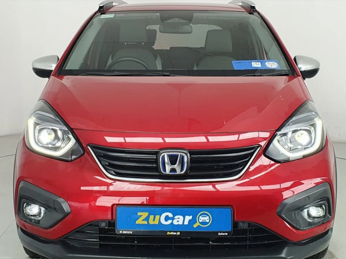 Honda Jazz 1.5i-MMD HEV CROSSTAR ADVANCE - Image 3