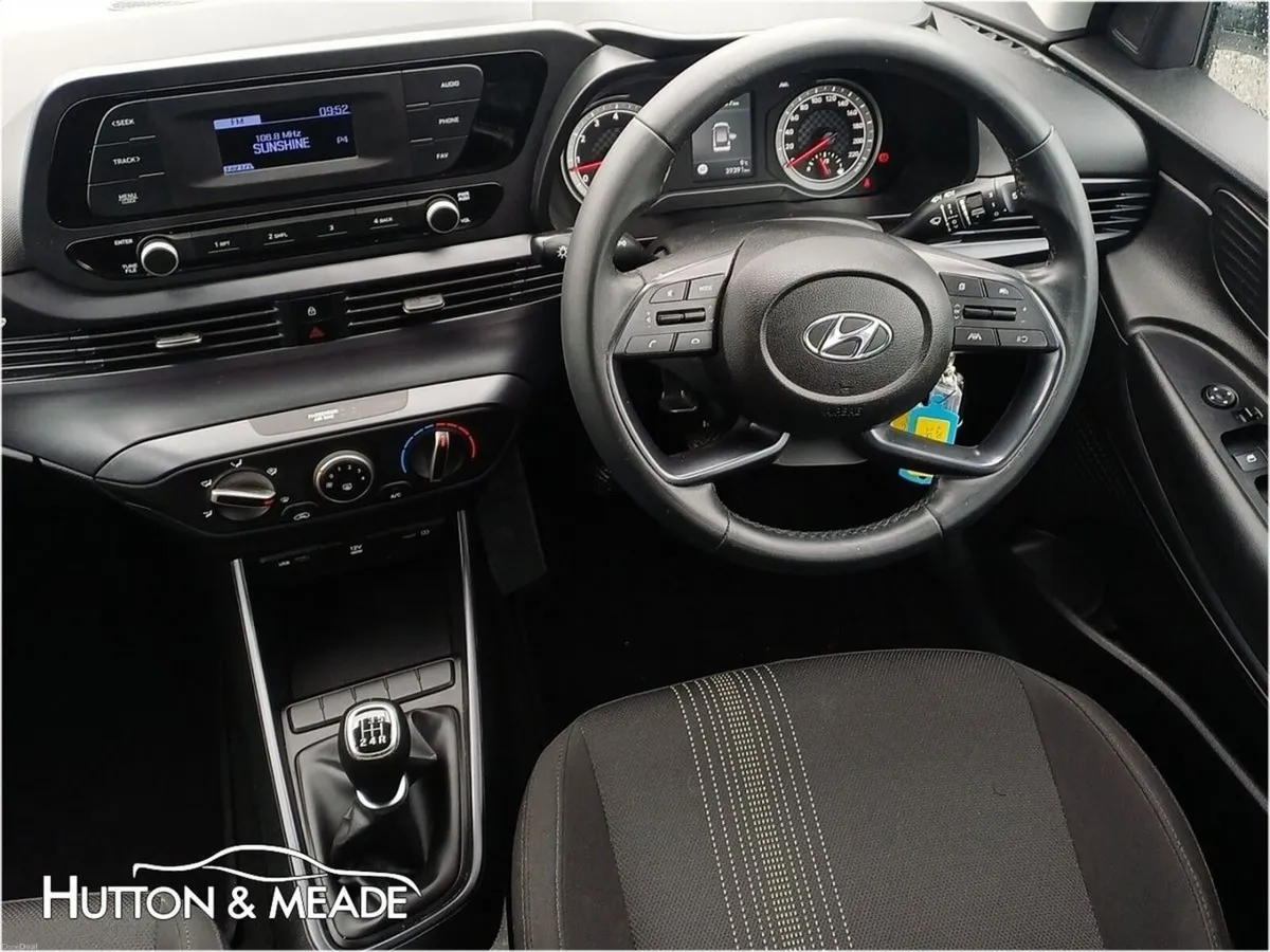 Hyundai i20 Classic 1.2 Petrol 5dr - Image 4