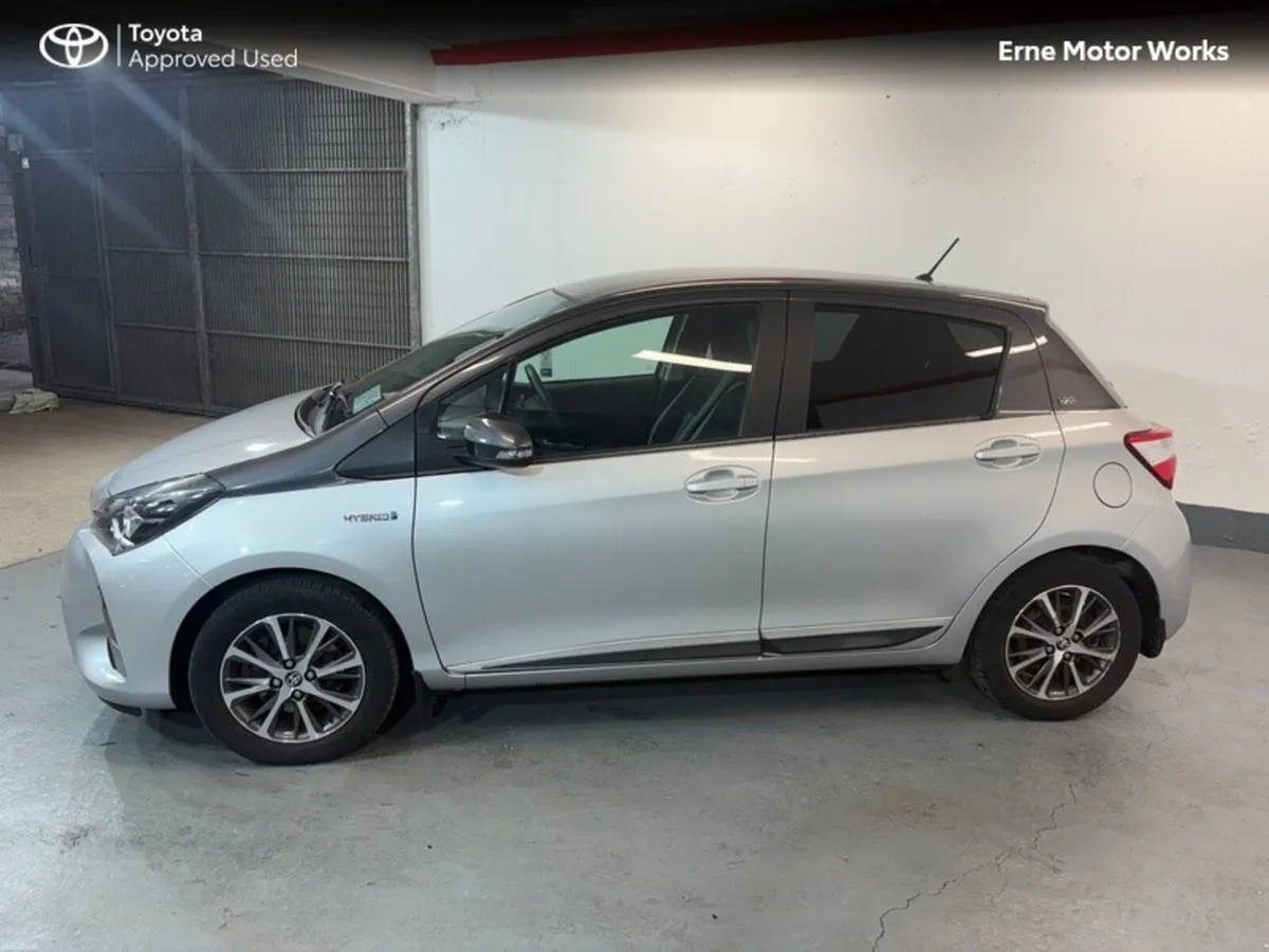 Toyota Yaris YARIS HYBRID Y20*REDUCED BY €1000* - Image 2
