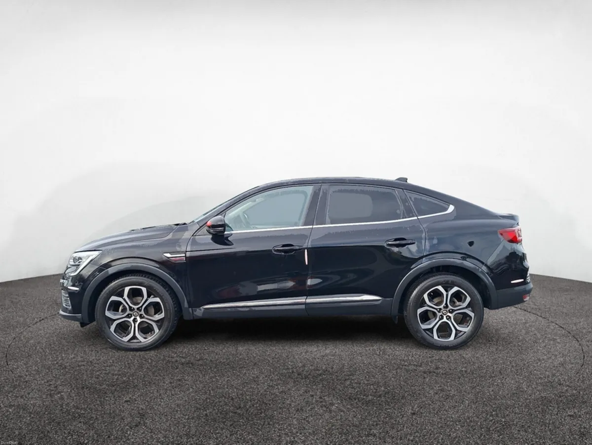 Renault Arkana TECHNO TCE 140 AUTO 5DR - Image 3