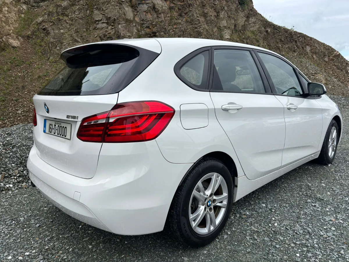 2016 BMW 218i - AUTOMATIC - LOW MILEAGE - Image 3