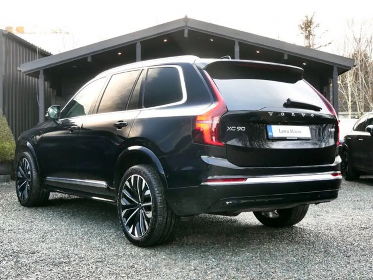 Volvo XC90 T8 ULTRA 455BHP, HUGE SPEC, AIR SUSPENS - Image 4