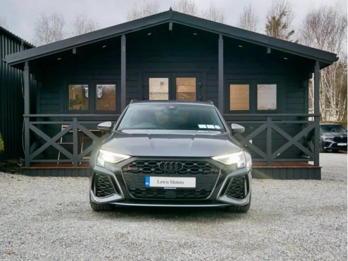 Audi RS3 RS3 SPORTBACK 400HP Quattro - Image 2