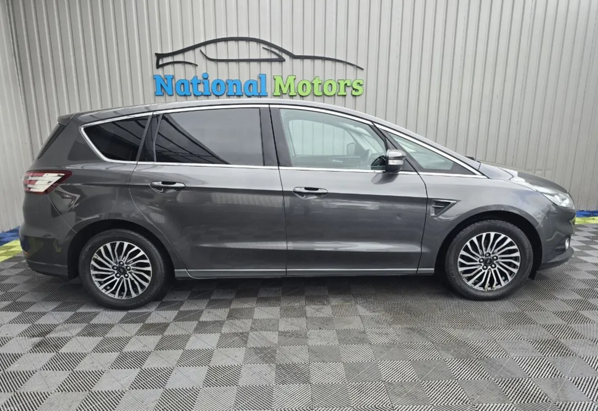 2019 Ford S-Max 2.0 TDCi Titanium - Image 3