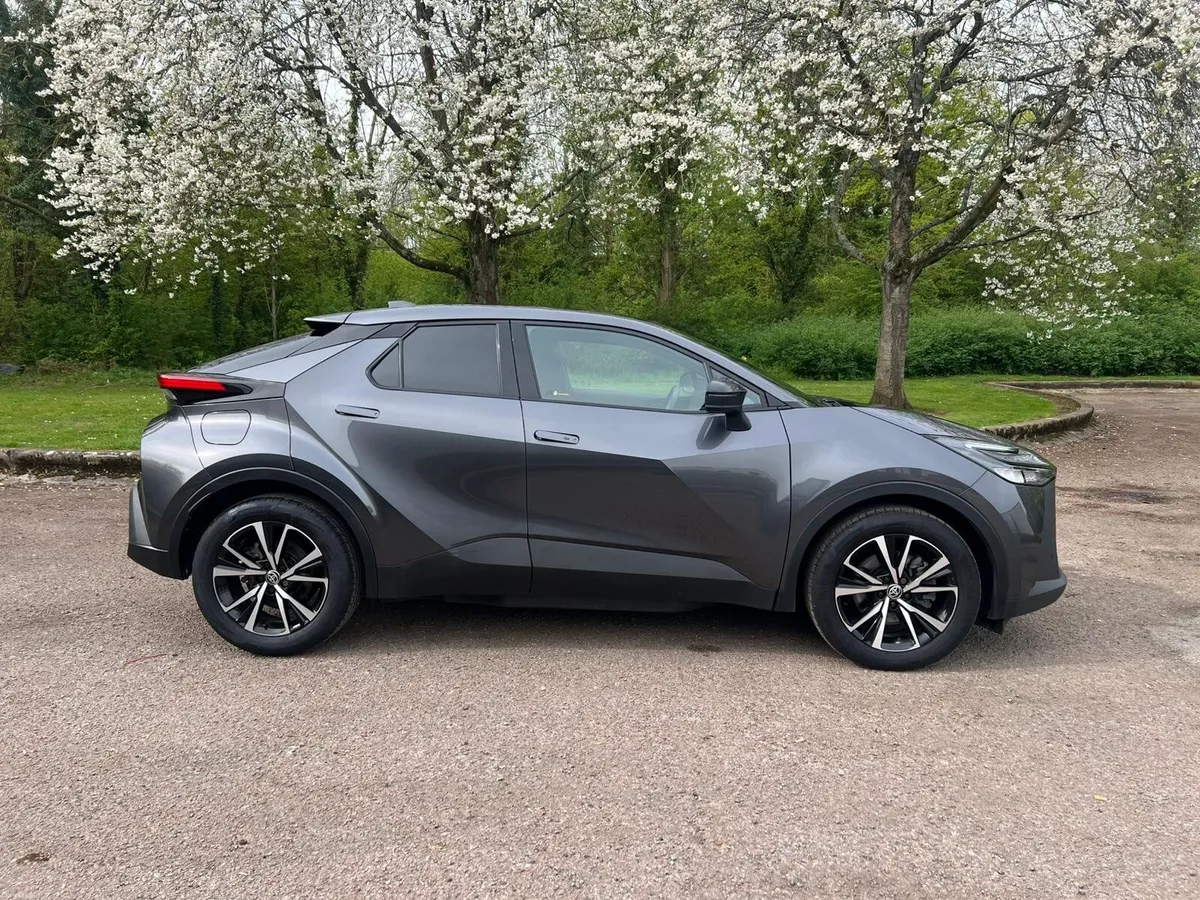 Toyota C-HR 2024  2.0 PHEV Delivered on ROI reg - Image 2