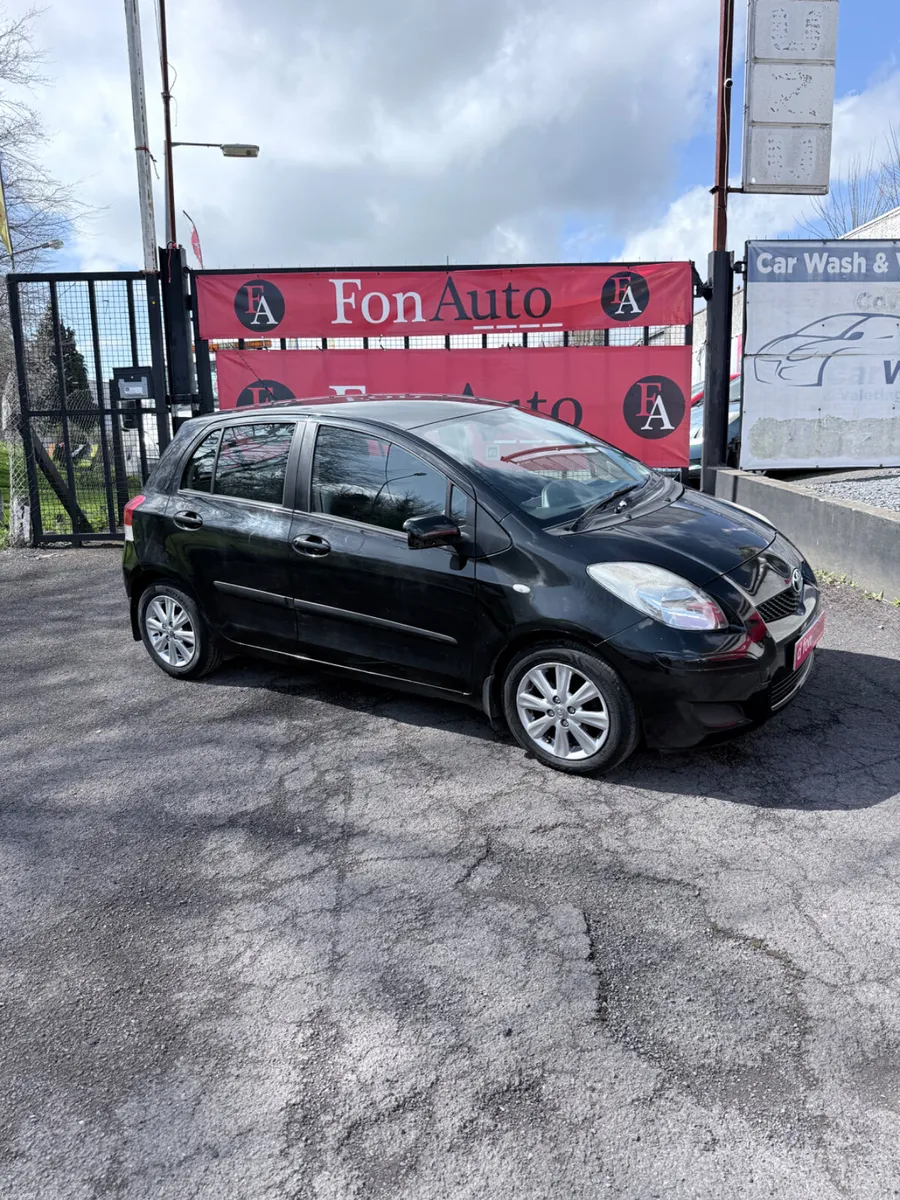 Toyota Yaris 1.3 Petrol Low Miles New NCT - Image 1