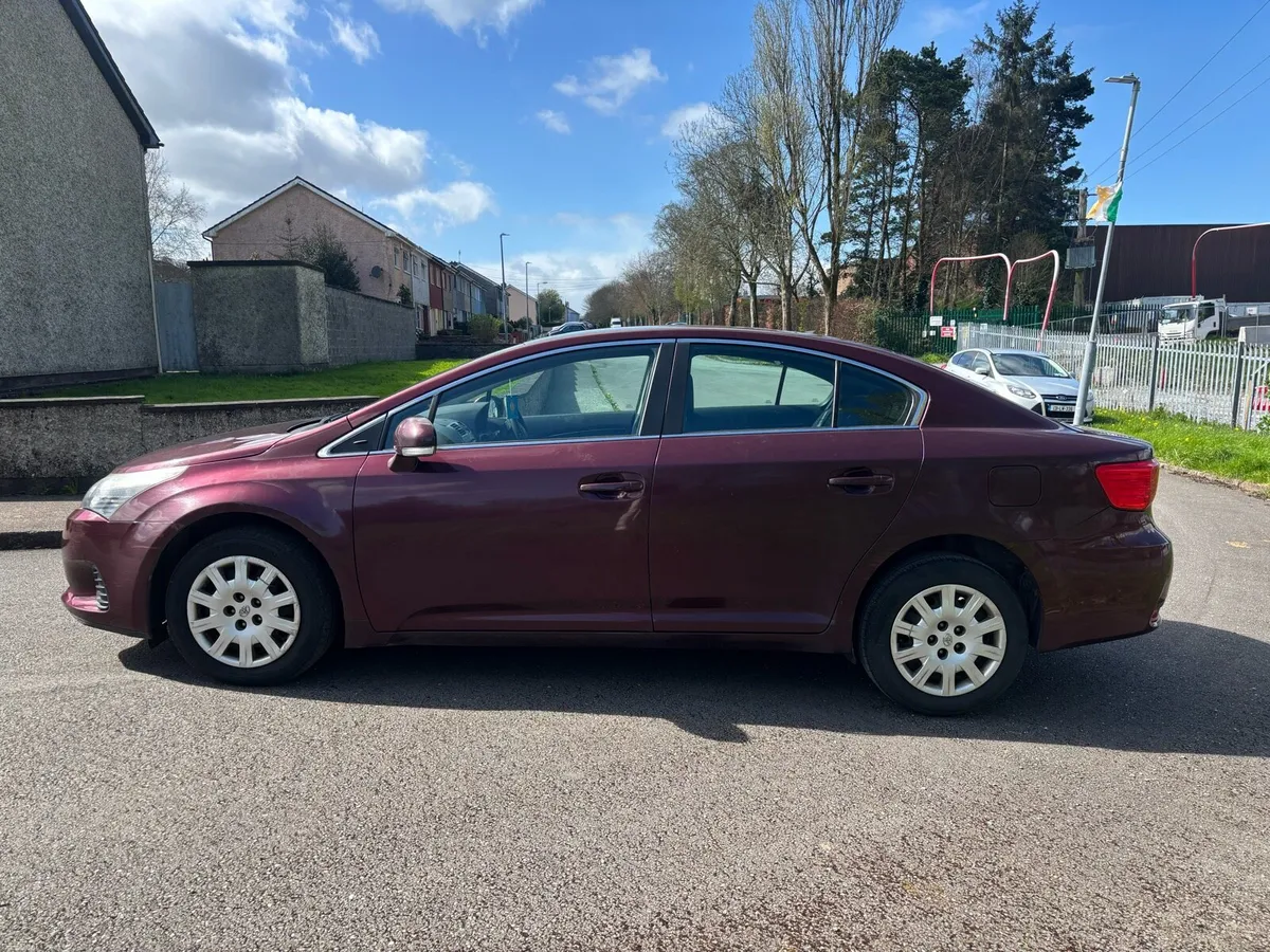 2014 Toyota Avensis - Image 4