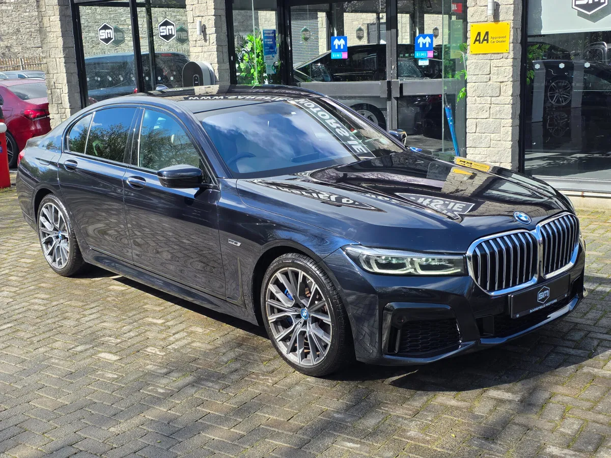 2022 BMW 745E M-SPORT AUTO. - Image 3