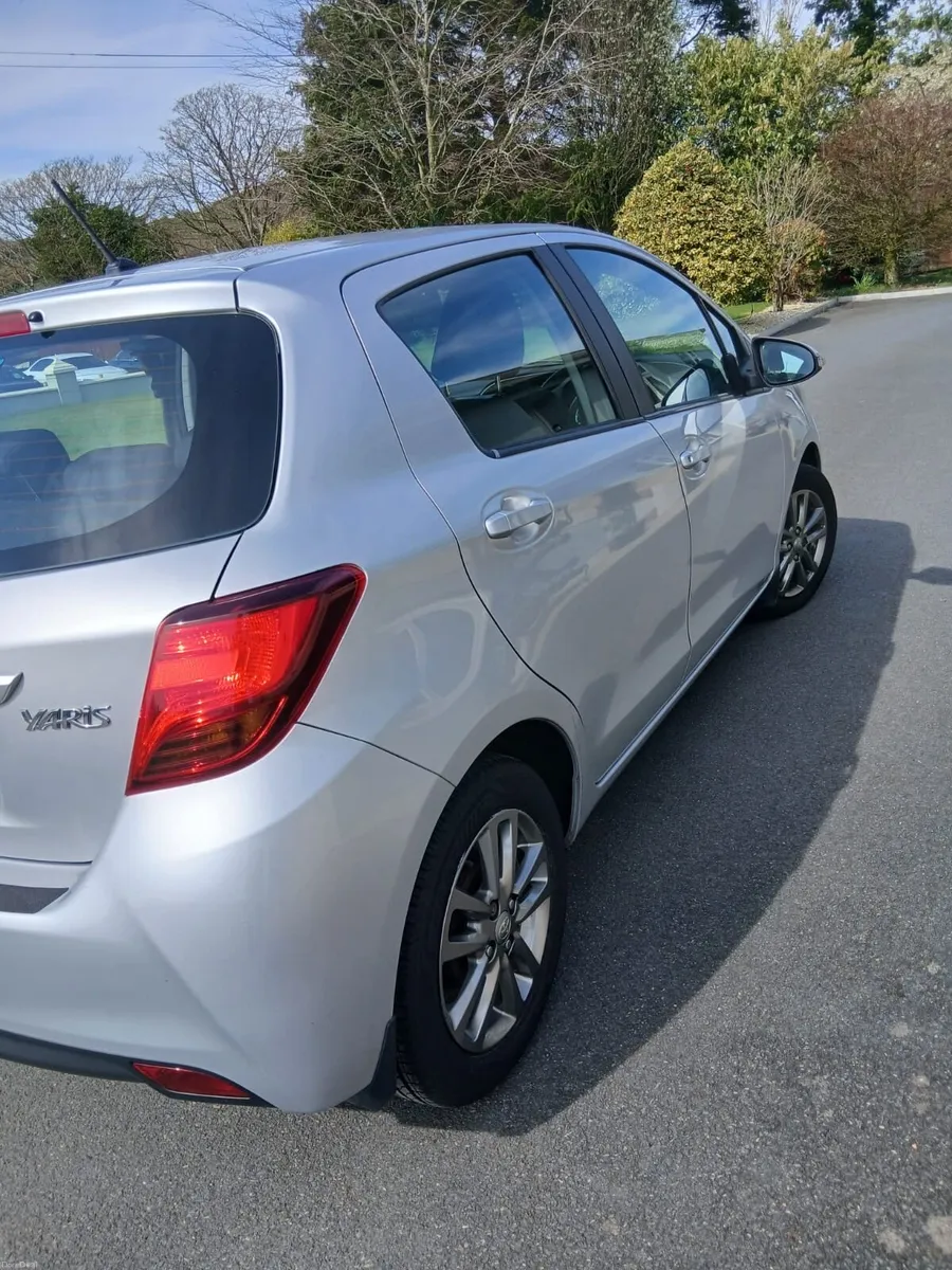 2014 Toyota Yaris 1.4D4D - Image 4