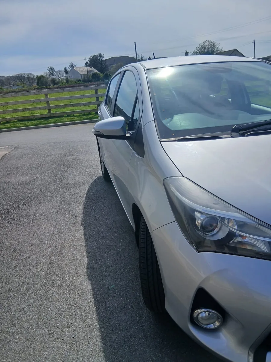 2014 Toyota Yaris 1.4D4D - Image 2