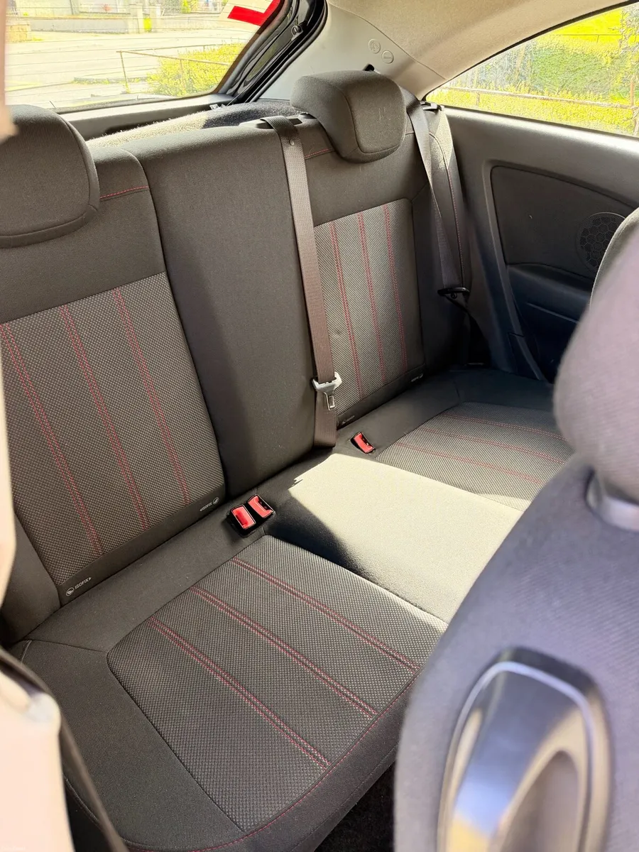 Vauxhall Corsa 2009 - Image 3