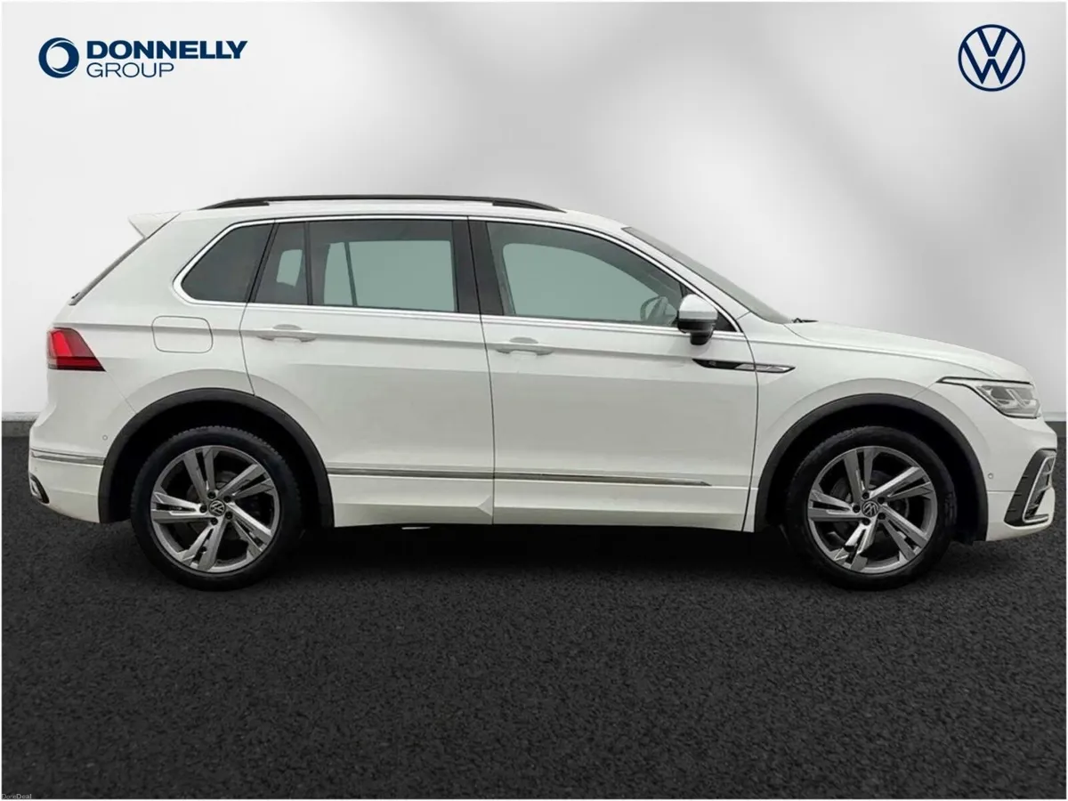 Volkswagen Tiguan Estate Special Edition R-Line Ed - Image 4