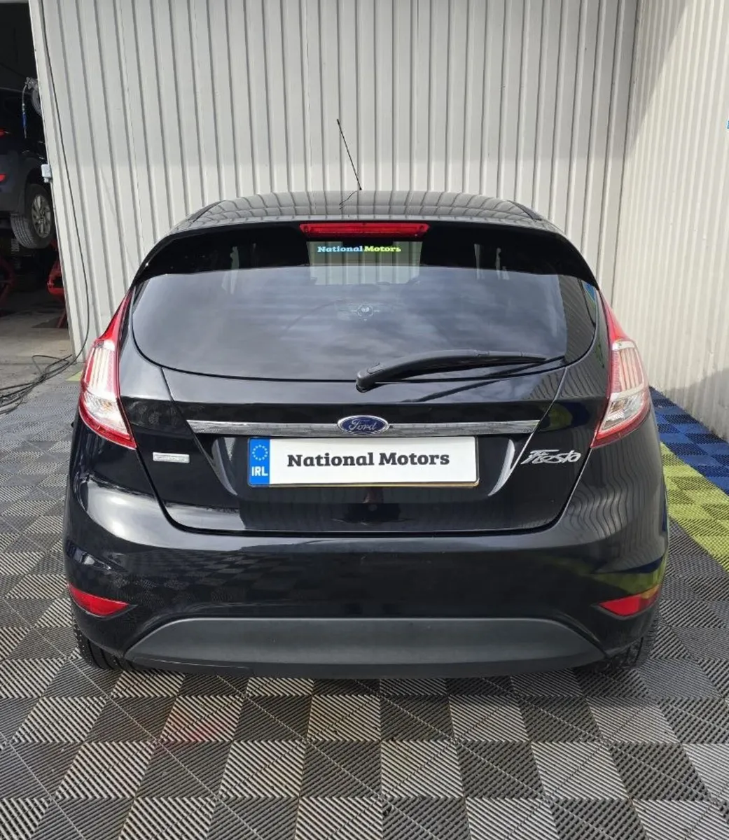2017 Ford Fiesta TITANIUM 1.0 Petrol - Image 4