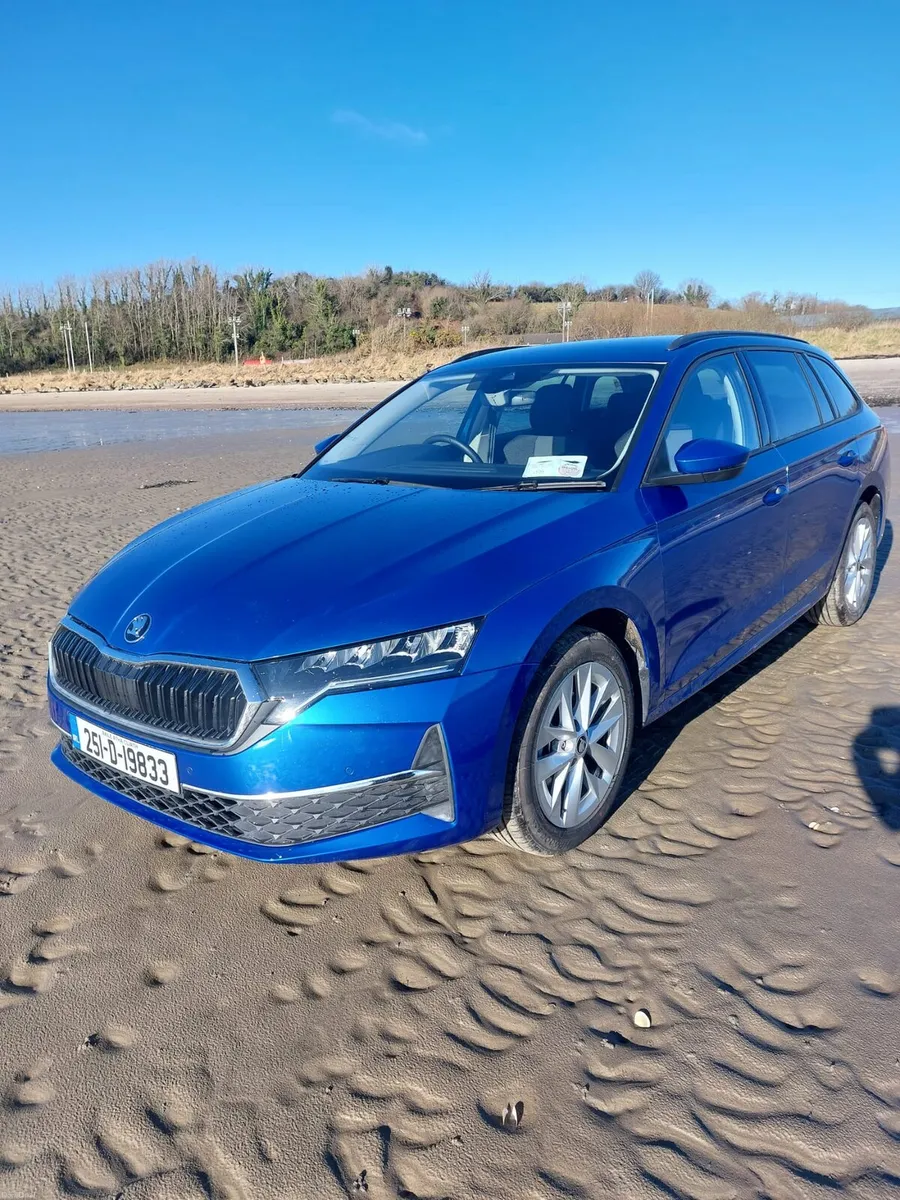 Skoda Octavia (quick sale) €26850! - Image 1