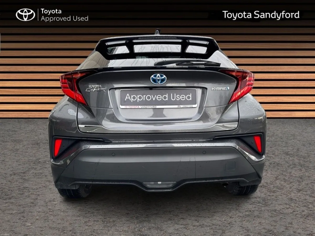 Toyota C-HR HYBRID SOL TOP SPEC // HEATED LEATHER - Image 4