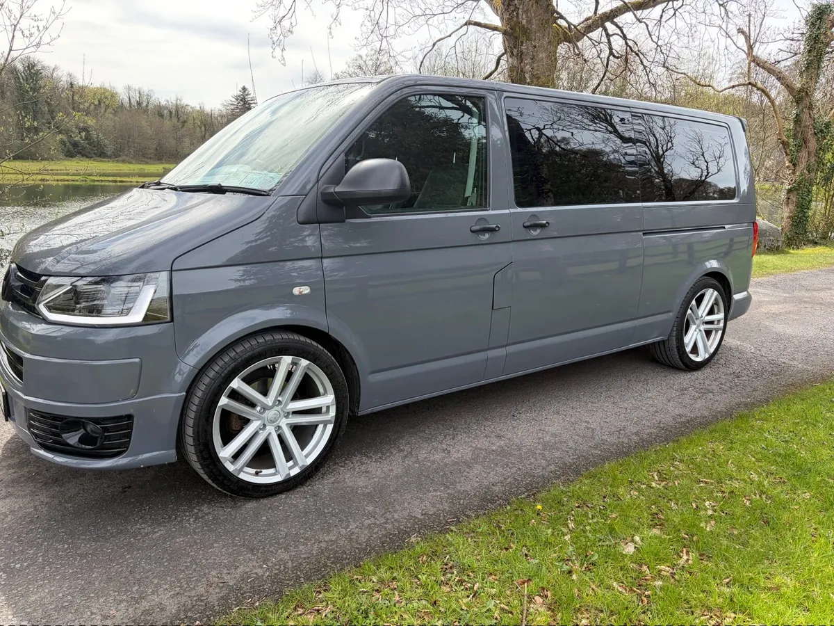 Volkswagen Shuttle 2015 - Image 1