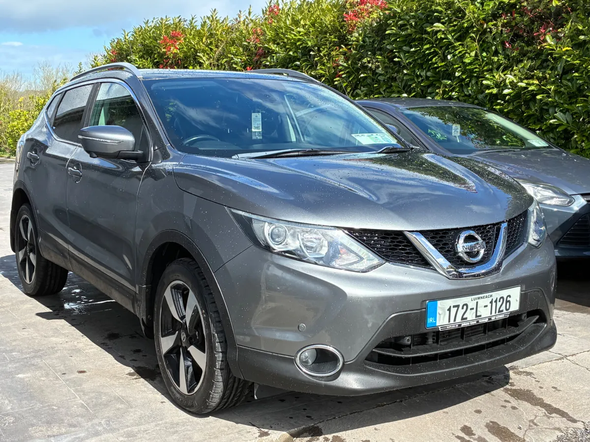 Nissan Qashqai 2017 automatic - Image 1