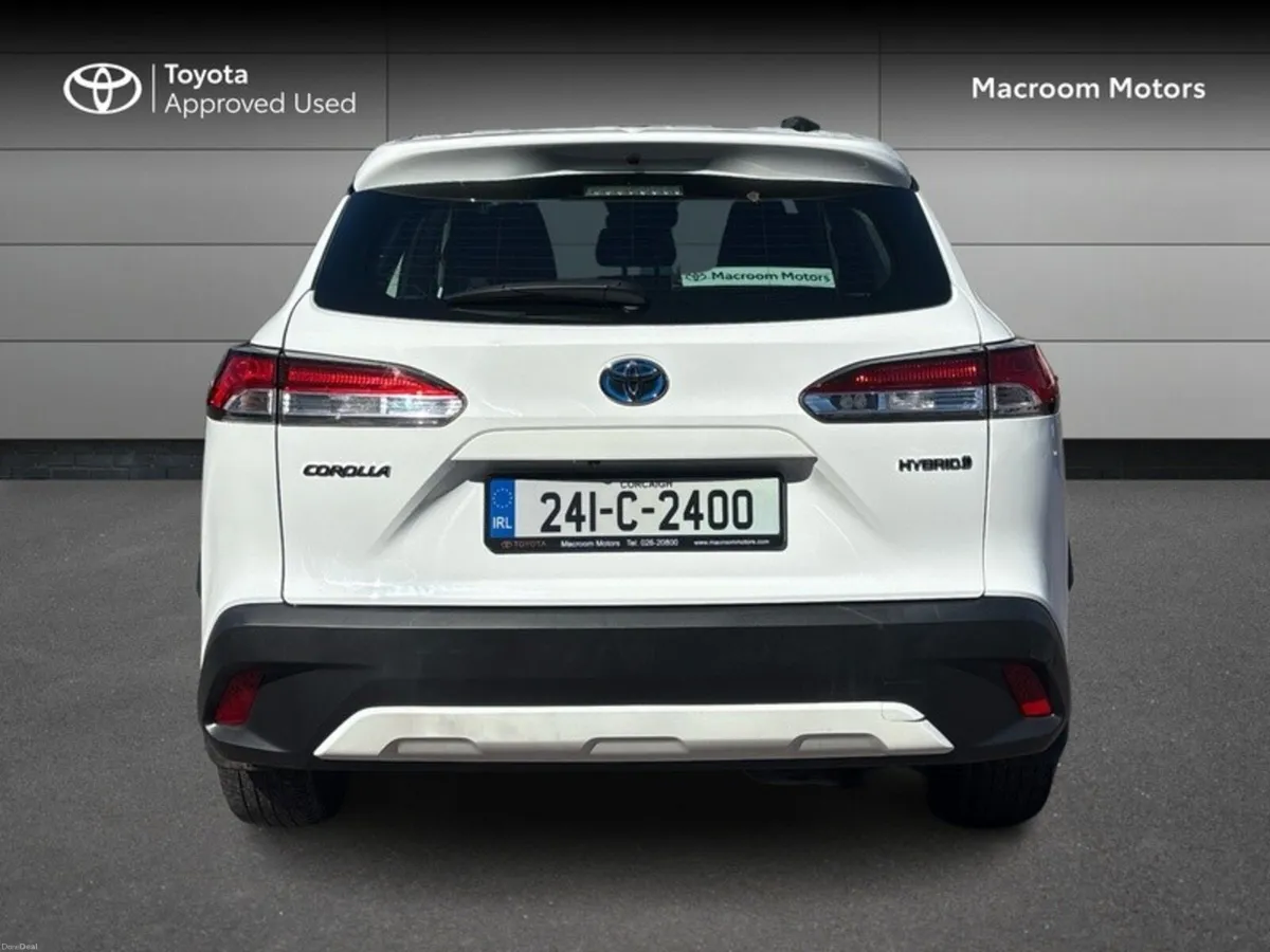 Toyota Corolla Cross EASTER SALE!! CROSS LUNA 1.8 - Image 4