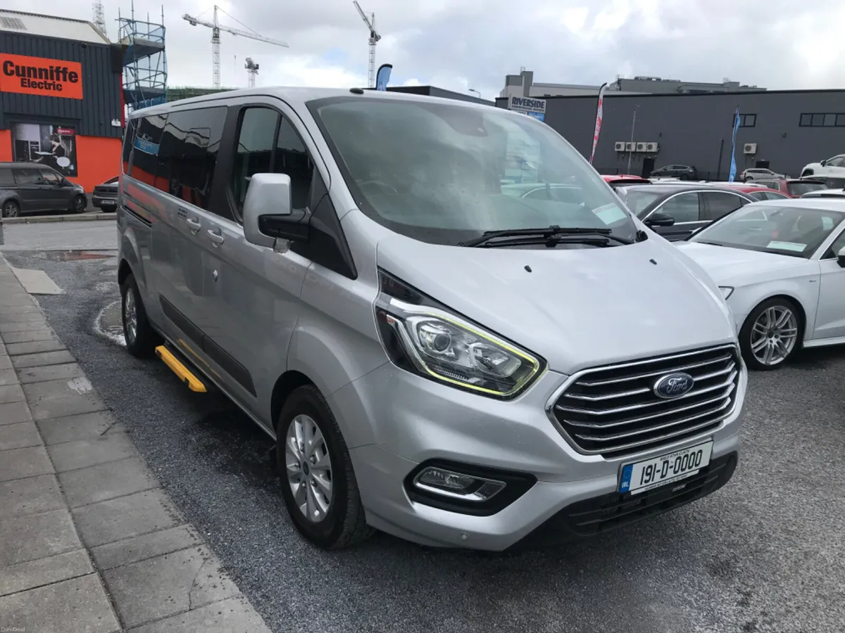 2019 Ford Tourneo 9 Seater - Image 4