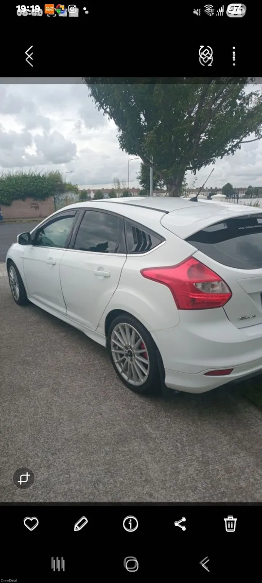 Ford Focus 2014 - Image 4
