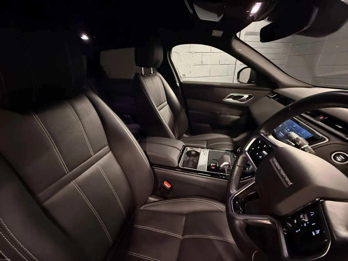 221 Land Rover Range Rover Velar P400E SE-Black-Ed - Image 6